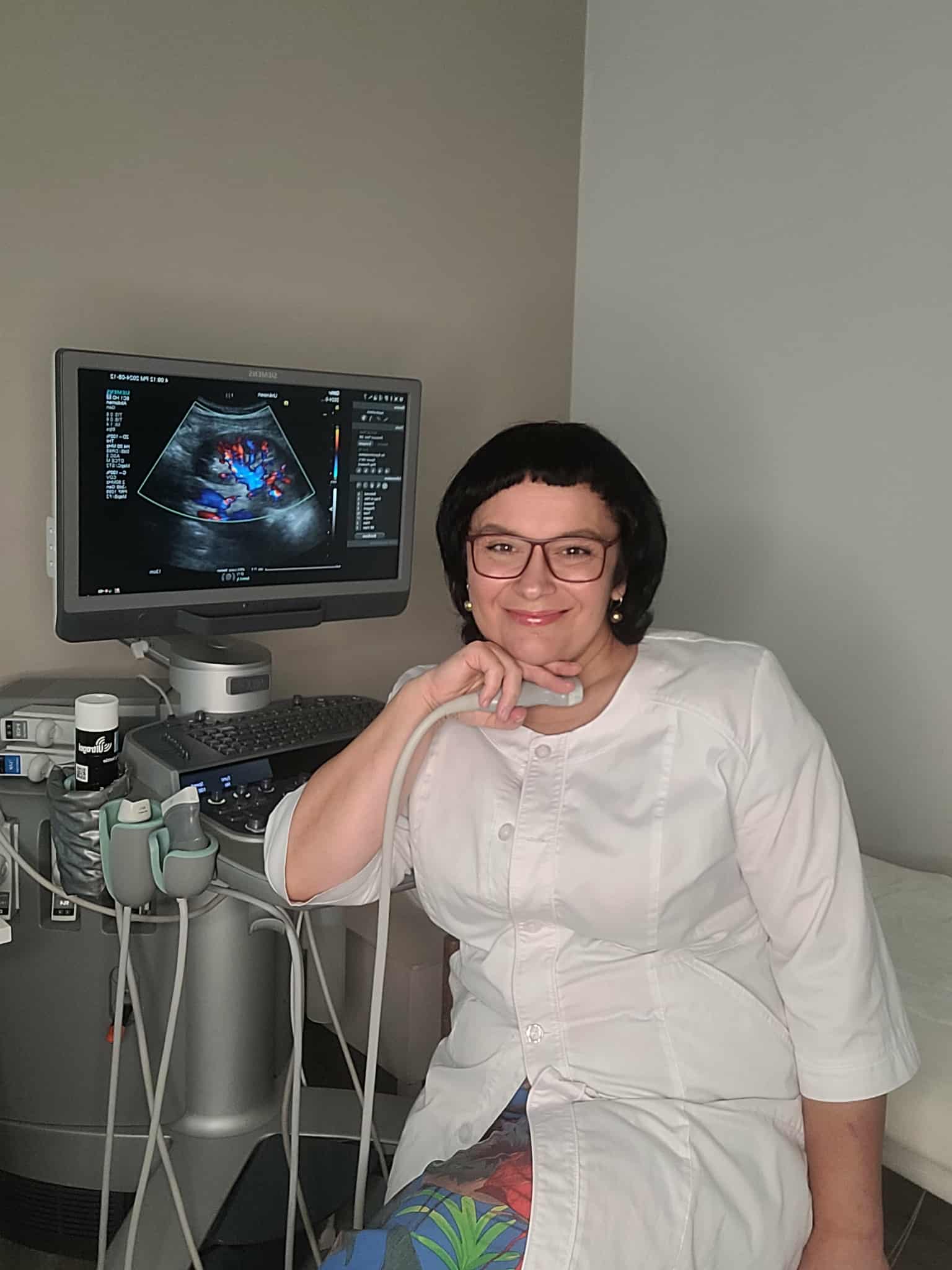 Терапевт, лікар УЗД вищої категорії. Стаж роботи 25 років